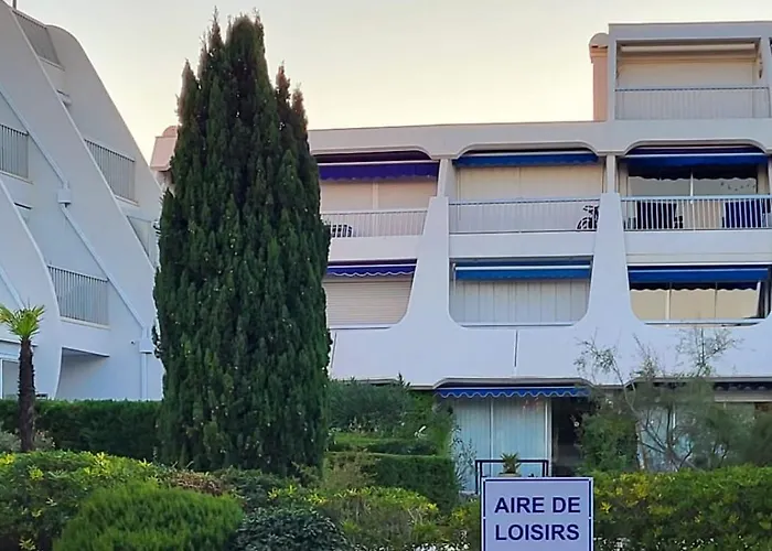 La Croisiere Vue Sur Les Bateaux Studio Climatise Parking Balcon Διαμέρισμα *
